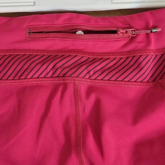 Lululemon Red Capri Leggings - Picture 5 of 11